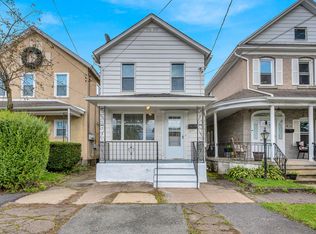 305 Powell Ave, Jessup, PA 18434