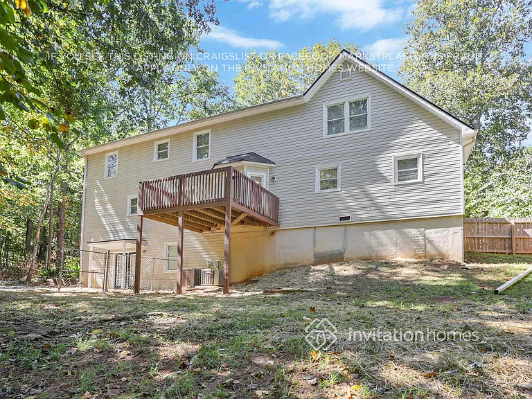 306 Lake Swan Ct — Photo 26