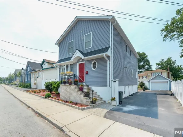 115 Marshall Ave, Little Ferry, NJ 07643
