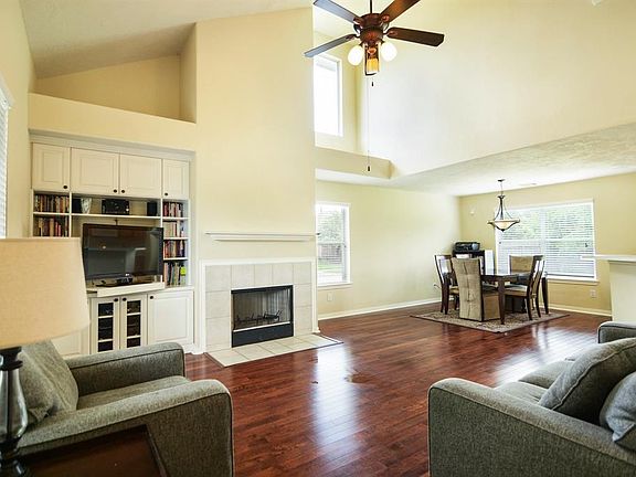 3rd image of 4101 Seminole Dr