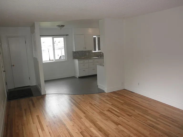 3565 48th Ave NE — Photo 14