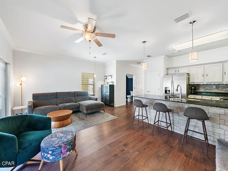 7207 Quail Hollow Dr — Photo 8