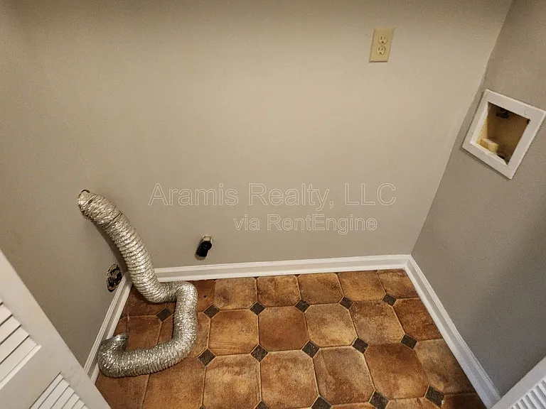 3590 Main Station Dr SW #1 — Photo 15