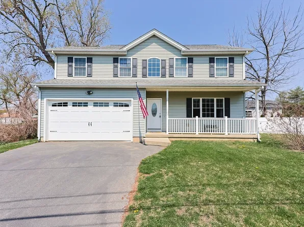 62 Polaski Ave, Chicopee, MA 01013