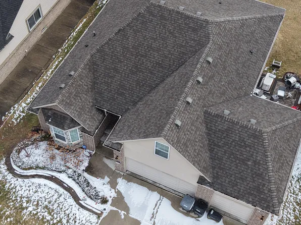 34387 Ann Arbor Trl, Livonia, MI 48150