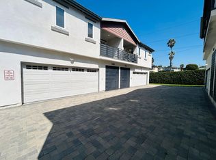 7205 S. La Cienega Apartments, Los Angeles, CA 90045