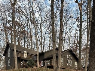 21492 Oak Rest Rd, Piasa, IL 62079