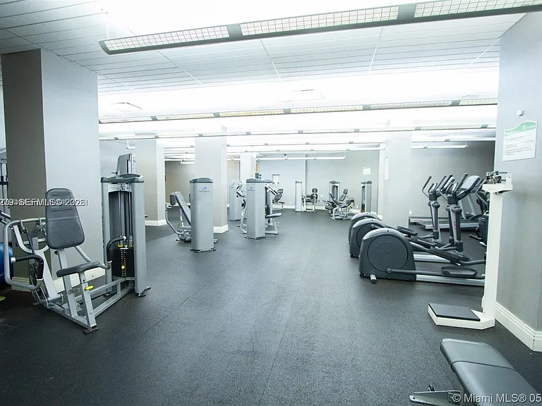 3801 S Ocean Dr #Penthouse 16S — Photo 24