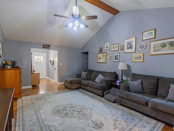 4th image of 5044 Sequoia Dr