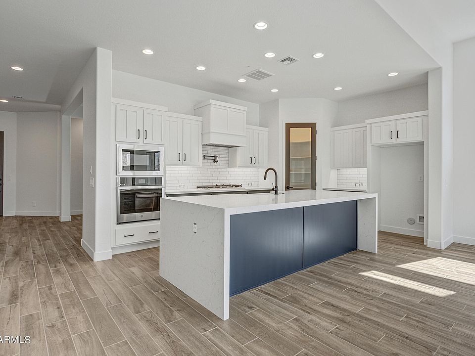 1st image of 21440 W HILLCREST Boulevard
