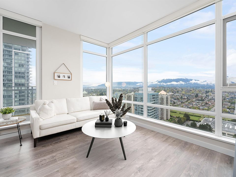 1st image of 4485 Skyline Dr #2703