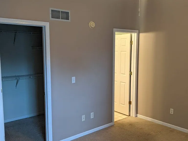 719 Prism Valley Dr — Photo 9