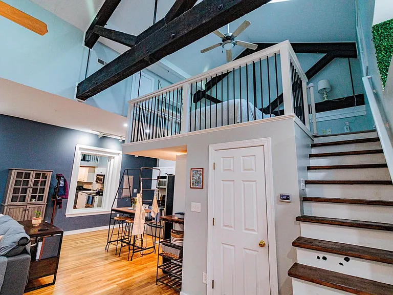 209 N 19th St #31 — Photo 20