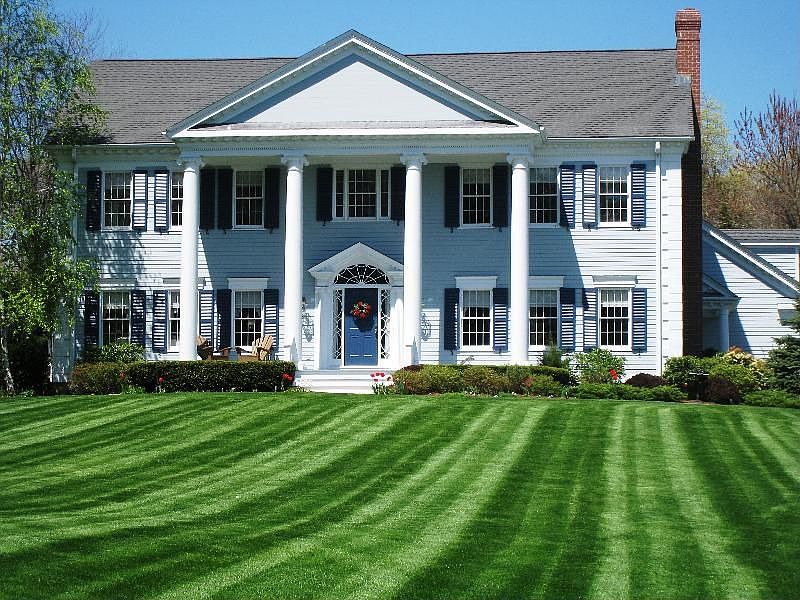 Stunning Estate in Prestigious Leatherman's
        Hill