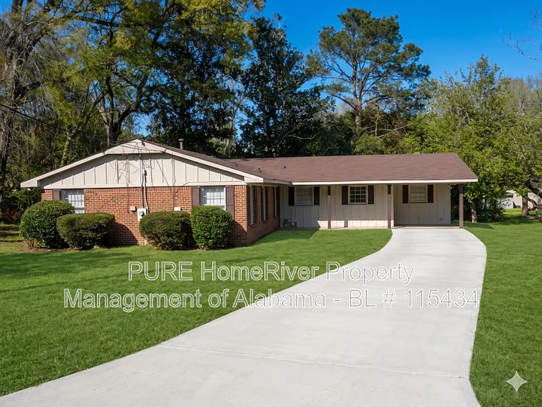 1701 Longmeadow Dr — Photo 1