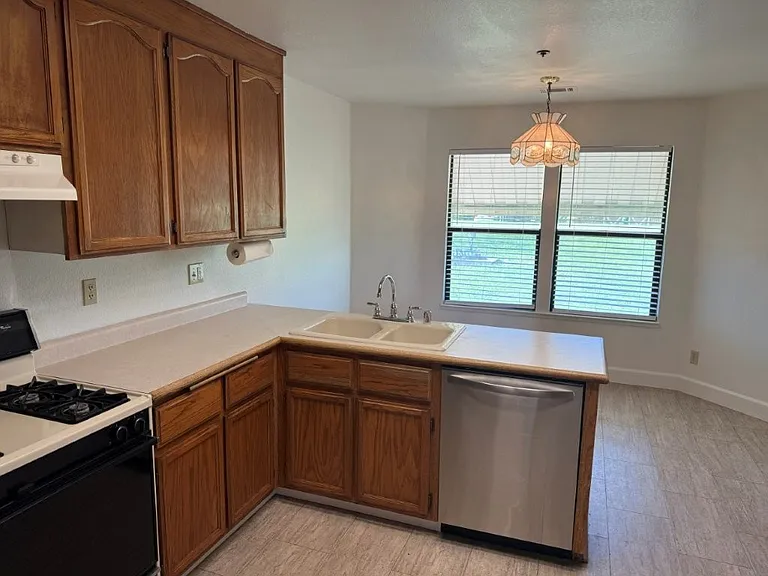 7420 Clement Rd — Photo 33