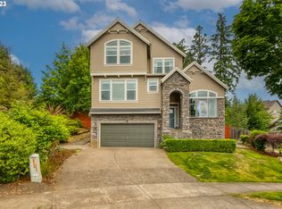 12621 SE Whisper Ct, Happy Valley, OR 97086