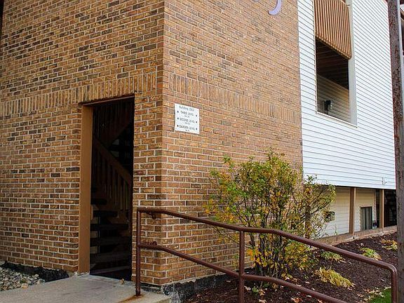 2nd image of 1563 W Pond Dr APT 25