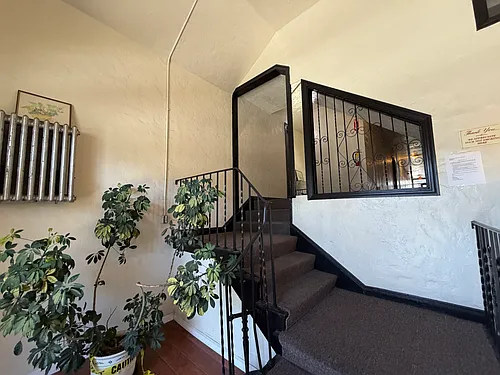 1821 6th Ave #304 Photo 1