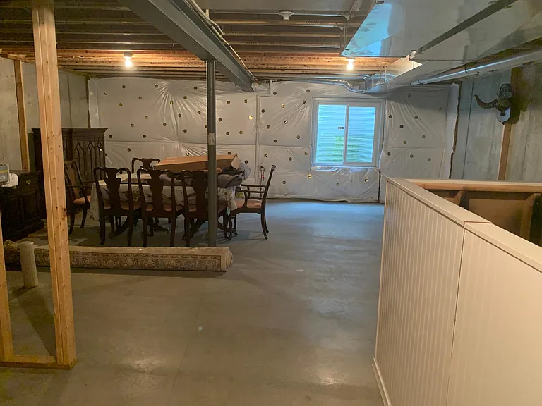210 Mullen Dr — Photo 17