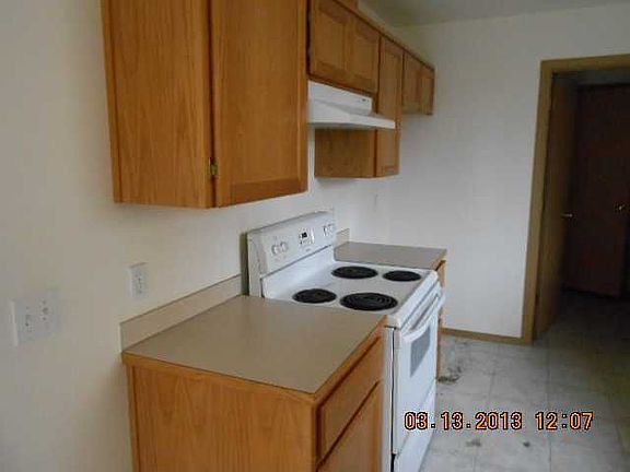 3rd image of 19200 12th Avenue Ct E