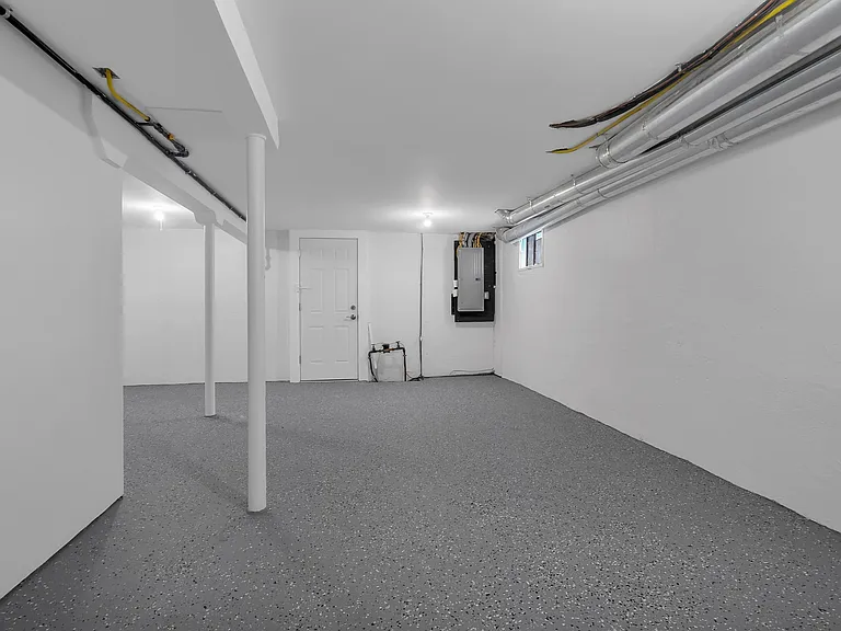 310 Summer St — Photo 27