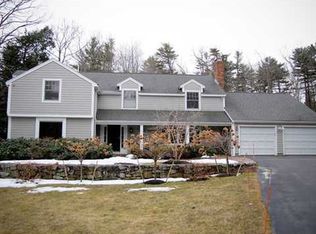 12 Landing Woods Ln, Falmouth, ME 04105