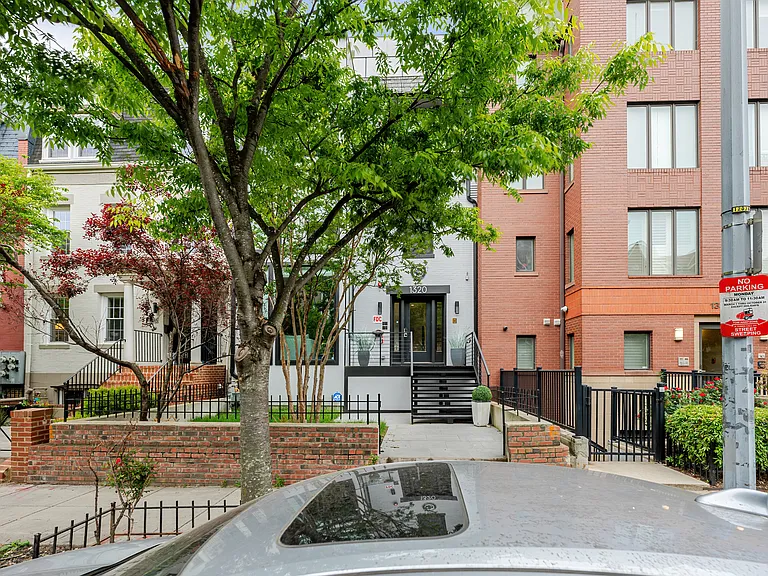 1320 Belmont St NW #1 — Photo 21
