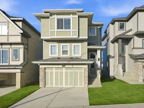 105 S Heritage Blvd, Cochrane, AB T4C 0S6