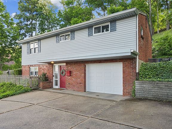 2nd image of 18 Underhill St