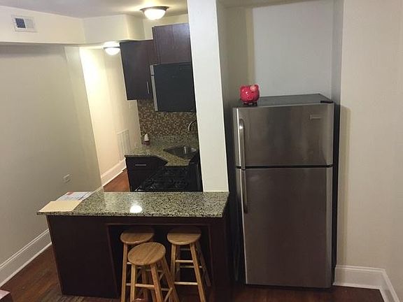 4th image of 6311 N Albany Ave APT Gb