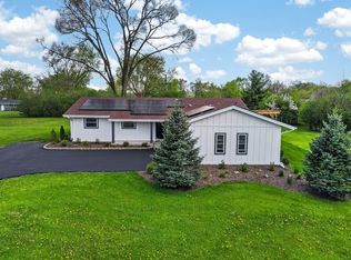 1230 Guerin Rd, Libertyville, IL 60048