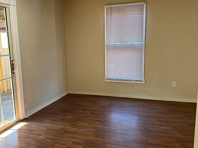 5313 Silver Dr — Photo 15