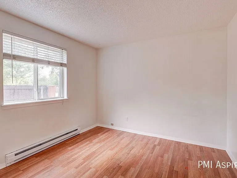 3065 30th St #1B — Photo 10