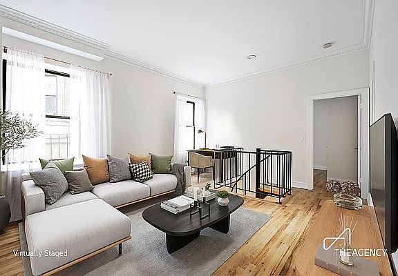 3rd image of 605 W 112th St #1L