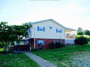 1007 Riffee Rdg, Given, WV 25245
