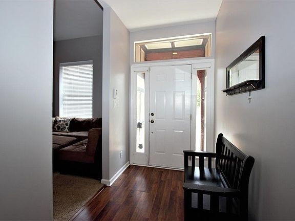 3rd image of 1303 Dolman St #1303