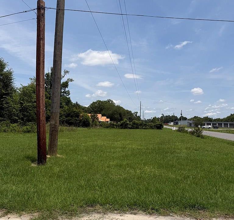 2nd image of 254 E Grow St