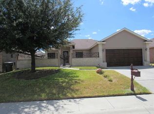 10512 Savitee Dr, Laredo, TX 78045