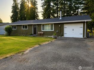 930 Robin Hood Loop, Forks, WA 98331