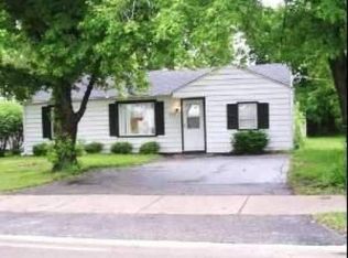 2312 Gaylord Rd, Crest Hill, IL 60403