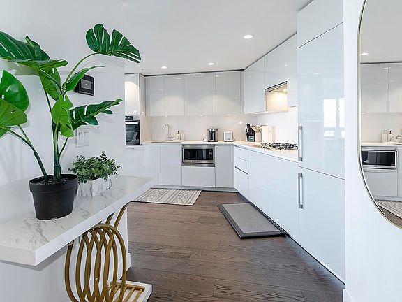 3rd image of 5788 Gilbert Rd #1603