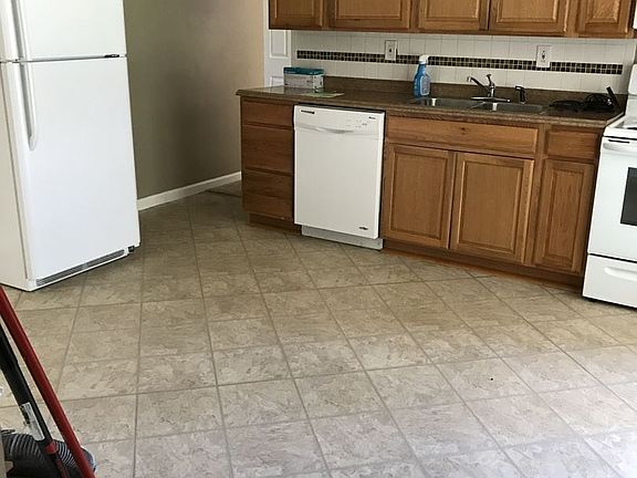 3rd image of 7005 Midwood Ave