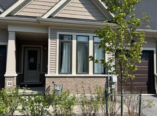 4311 Mann St #13, Niagara Falls, ON L2G3K2