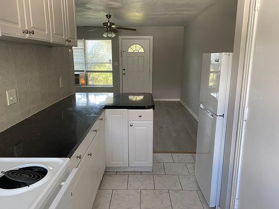 2nd image of 1541 16th St N #212
