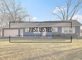 1022 Foster Ave, Lake Bluff, IL 60044