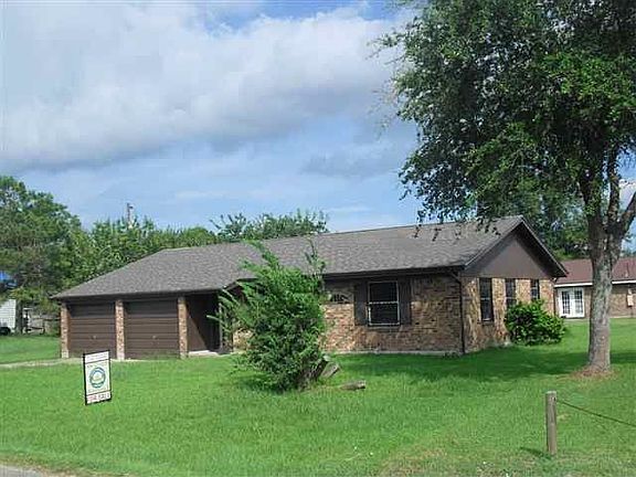 3rd image of 1426 Barbara Ln