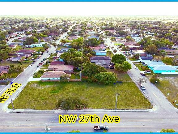 5th image of 701 NW 27th Ave