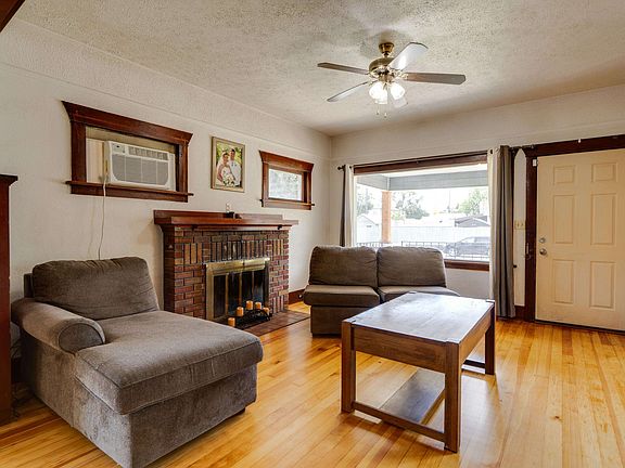 4th image of 2603 E Queen Ave