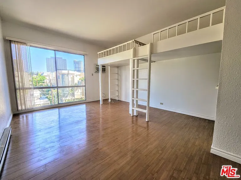1440 Veteran Ave #522 — Photo 1